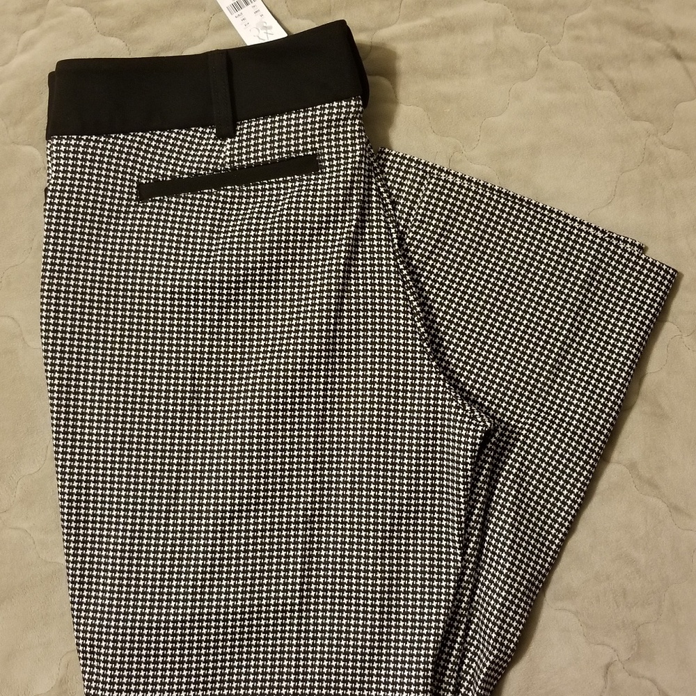New York & Company Pants